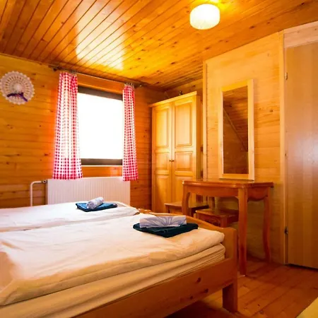 Turisticna Kmetija Perk Farm stay *