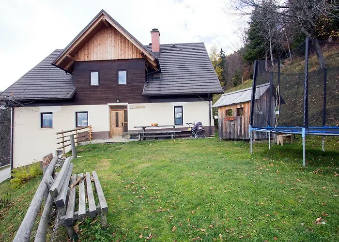 Turisticna Kmetija Perk Farma Solčava