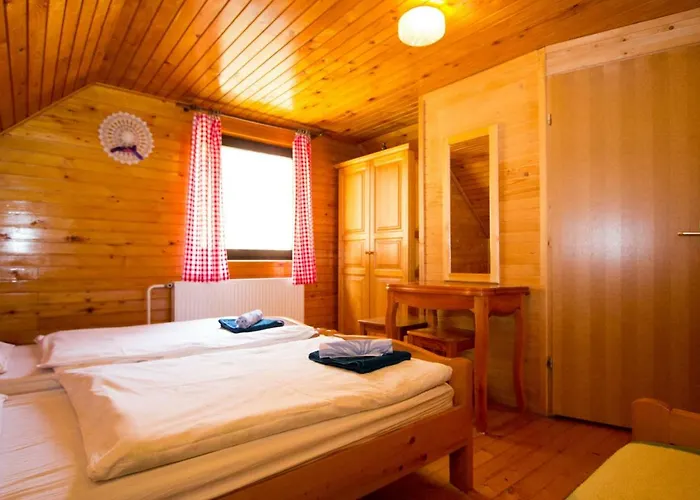 Turisticna Kmetija Perk Farma *